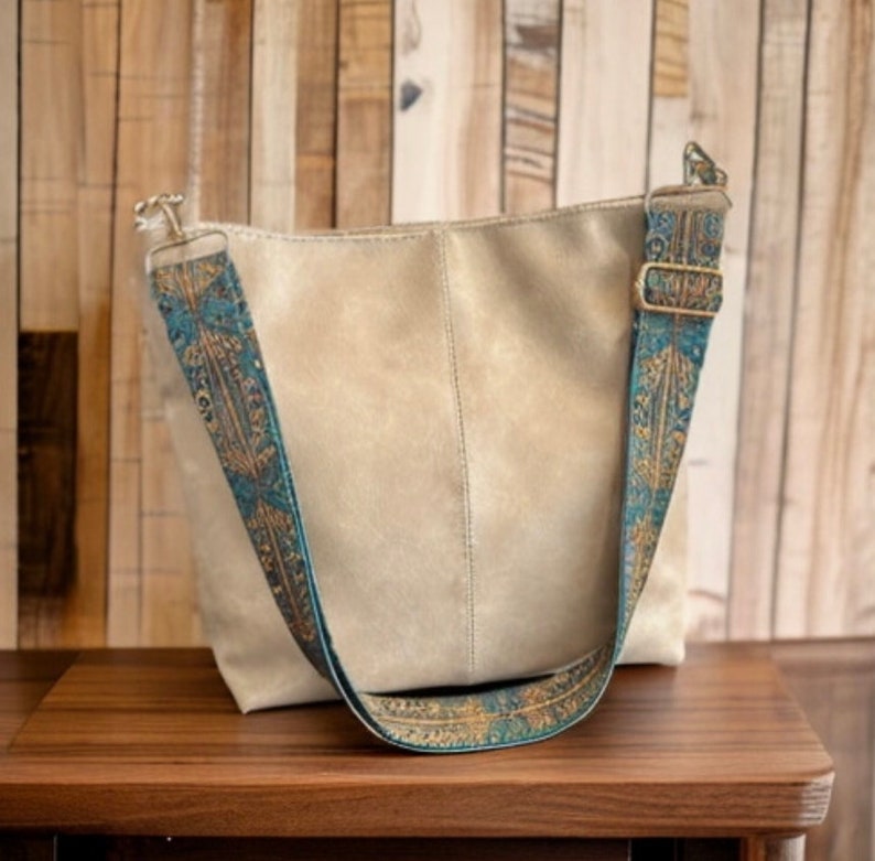 Crossbody leather bag for women, hobo bag, shopper, boho zdjęcie 4