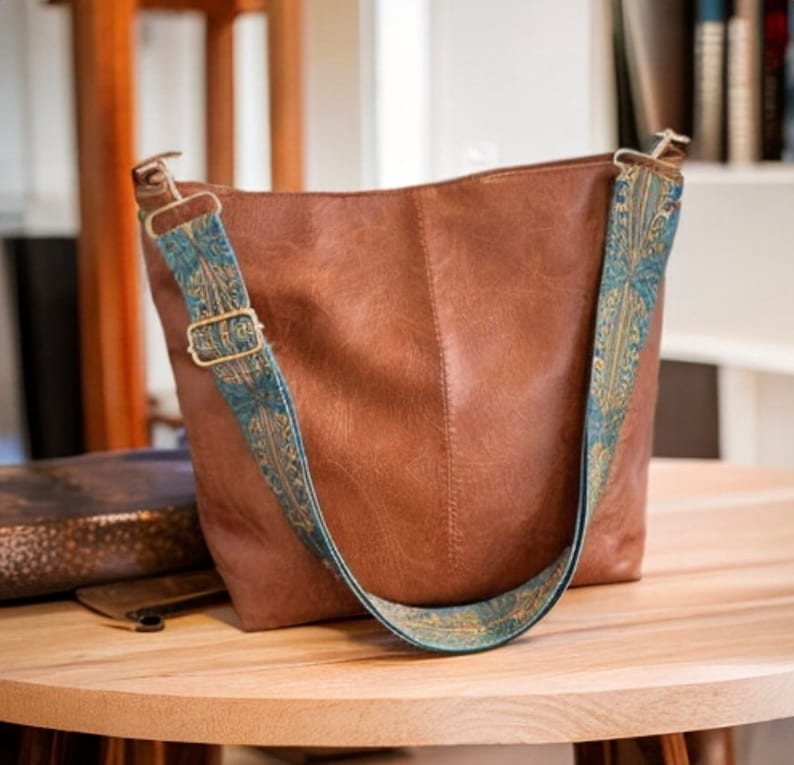 Borsa a tracolla in pelle da donna, borsa hobo, shopper, boho immagine 1