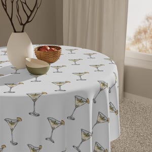 Martini Glass Tablecloth, Perfect for Parties, Celebrations, Kitchen Decor, Bar Accessories, Cocktail Lovers