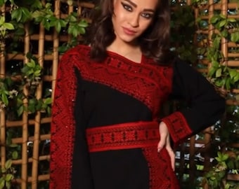 Embroidered Kaftan/Abaya/Bischt for women. Traditional costume for henna festival, graduation ceremonies, ... Moroccan / Arabic / Palestine