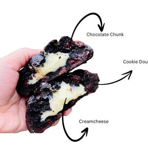 Recept voor Midnight Bliss Double Chocolate Chunk Cookie Roomkaas Gevulde Gourmet Cookies Bakkerij Dik gevuld koekje Recept