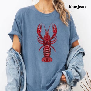 beach vacation outfit with lobster graphic tee and cozy cardigan