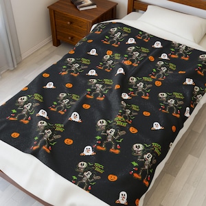 Velveteen Plush Blanket, Halloween Mickey Mouse Disney Kids Adult Spooky Season, Disney Land Disney World Magic Kingdom Bed Throw Comforter,