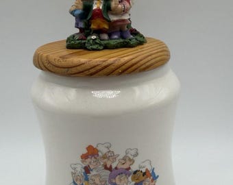 Keebler Elf Vintage 2002 Elves Tree House Cookie Candy Jar w/ Wooden Lid