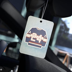 Deodorante per auto con maglia da hockey numero 24 / Pino, auto nuova, ghiaccio nero immagine 1
