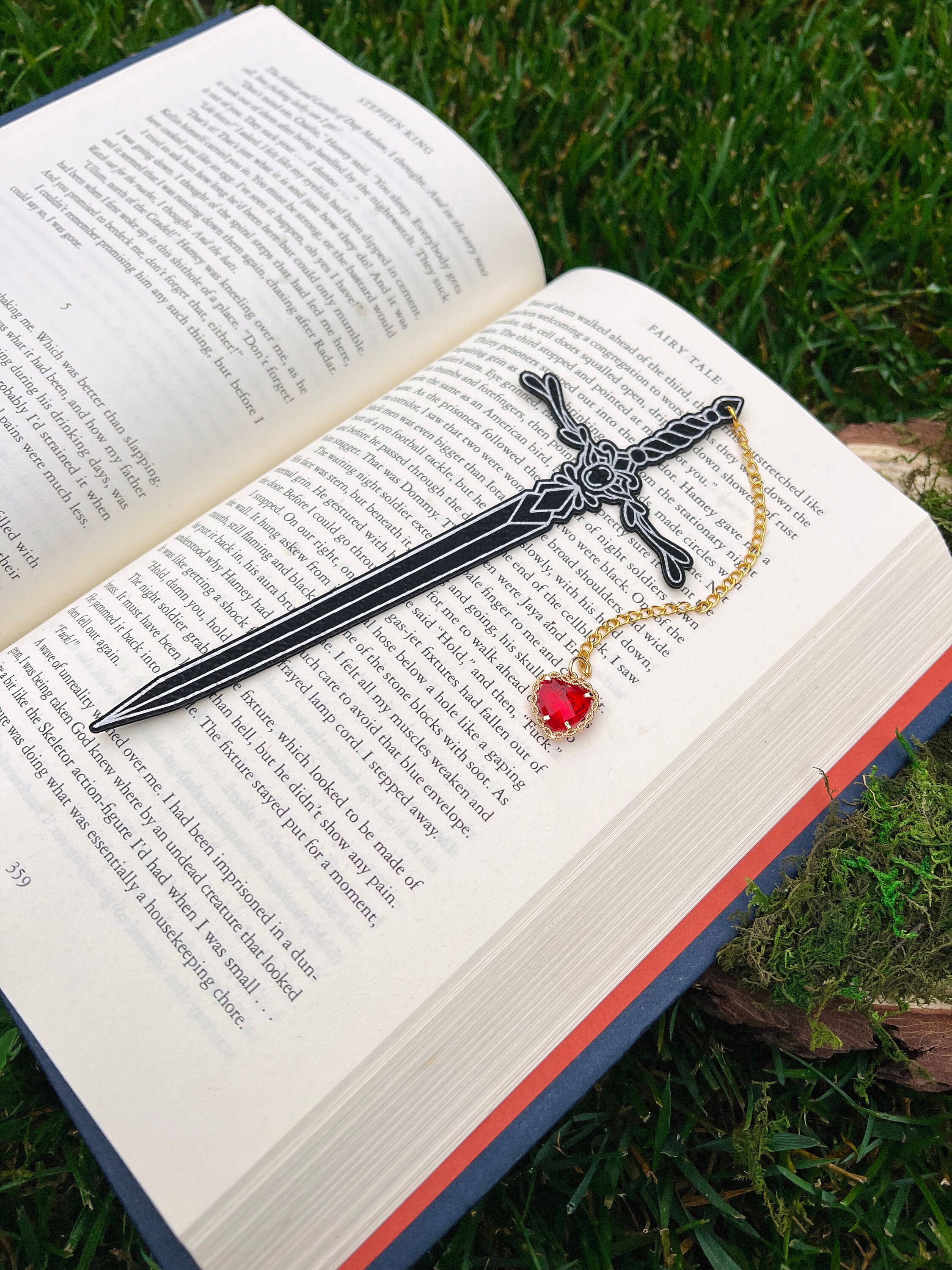 Heart Piercer Sword Bookmark, Faux Leather Bookmark, Fantasy Bookmark, Elven-Inspired Bookmark, Gift for Readers, Elf Fairy Fae Bookmark