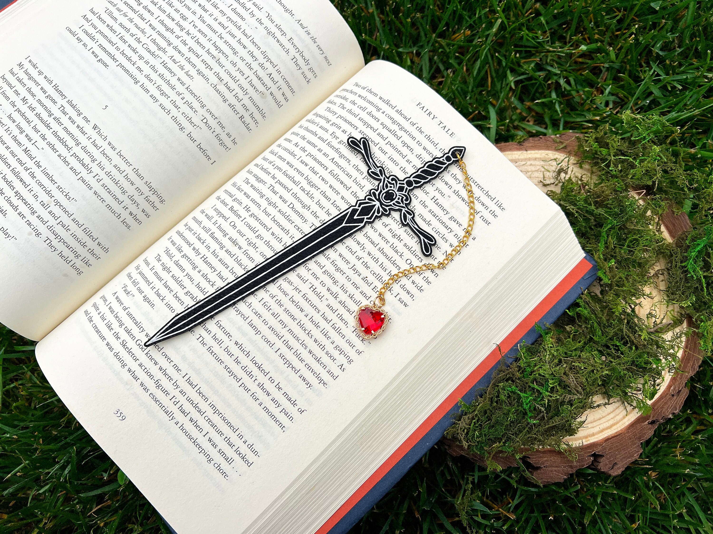 Heart Piercer Sword Bookmark, Faux Leather Bookmark, Fantasy Bookmark, Elven-Inspired Bookmark, Gift for Readers, Elf Fairy Fae Bookmark