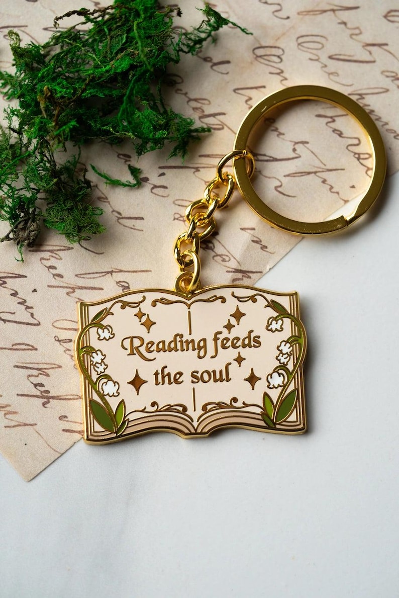 Reading Feeds the Soul Enamel Keychain, Bookish Keychain - Etsy
