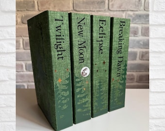 Colección de 4 libros de la saga Crepúsculo de Stephenie Meyer ~ Libros encuadernados en tapa dura ~ Diseño original hecho a mano