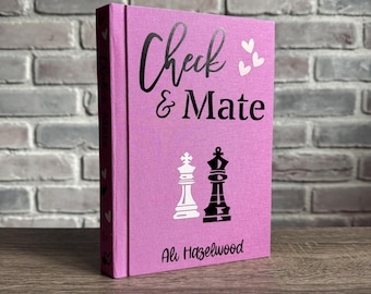 Check & Mate de Ali Hazelwood ~ Libro encuadernado, tapa dura ~ Hecho a mano, diseño original