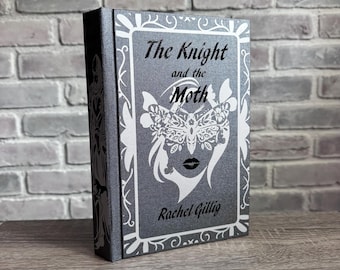El caballero y la polilla de Rachel Gillig ~ Libro encuadernado, tapa dura ~ Hecho a mano, diseño original
