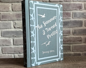 El verano en que me volví guapa de Jenny Han ~ Libro encuadernado, tapa dura ~ Hecho a mano, diseño original