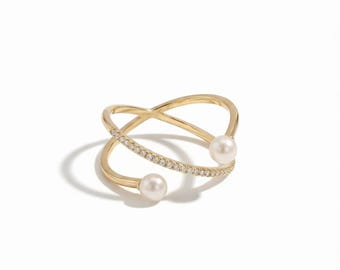 Freshwater Pearl Cross Ring, Handcrafted 14K Gold Vermeil, Moissanite Accent, Dainty Everyday Ring, Gift for Her