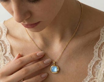 Blue Moonstone Necklace Gemini Birthstone | 18K Gold Vermeil 925 Silver | Reversible Zodiac Pendant | May June Birthday Gift for Her