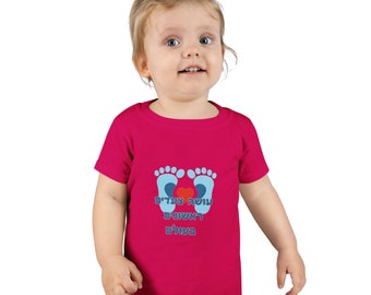 T-shirt pour tout-petit, צעדים ראשונים בעולם, cadeau de vêtement juif hébreu pour enfant, faire ses premiers pas dans le monde
