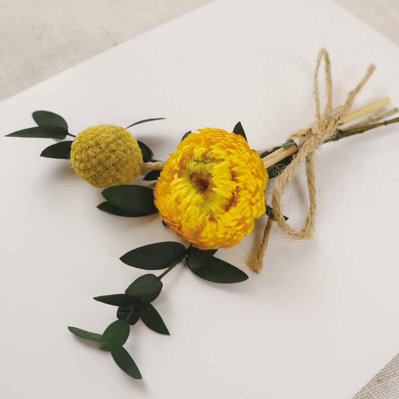 Custom Dried Flower Graduation Card, Graduation Flower Card for Kids