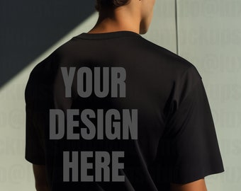 Maqueta de camiseta negra Gildan 5000 / Fotografía editorial de moda / Vista posterior / Descarga digital para diseñadores