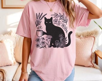 Maglietta per amanti del caffè, maglietta con gatto nero, maglietta con illustrazione floreale, regalo per la mamma