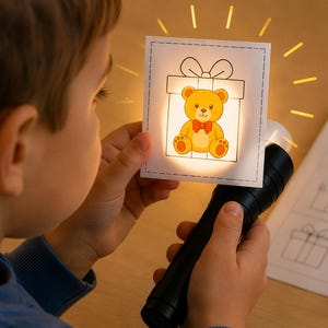 Aktywność latarki dla dzieci do wydrukowania w formacie PDF Ukryte niespodzianki Pudełka prezentowe Gra sensoryczna Aktywność edukacyjna dla przedszkolaków