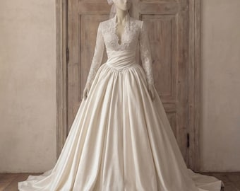 Vestido de novia de encaje de manga larga, vestido de novia de satén estilo princesa, vestido corsé con escote en V profundo, boda en la iglesia, novia romántica estilo princesa / Juliette
