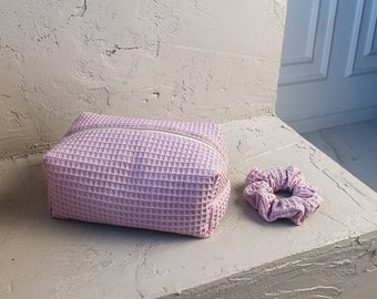 Handmade Waffle Cotton Cosmetic Bag: Compact Makeup Organizer