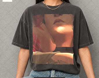 Retro Caitvi Violyn T-Shirt: 90's Unisex Comfort Colors Tee ID