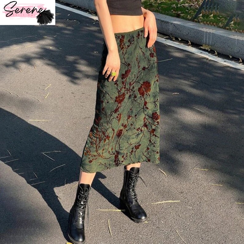 Gonna lunga floreale verde lunga da donna / Boho a vita bassa / Abbigliamento casual immagine 1