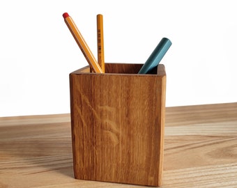 Pen Holder for Office. Wooden pencil cup. Pencil cup made of wood.  Desk Organizer and Pencil Cup. Wood Pen Holder. Cosmetic Brush Storage