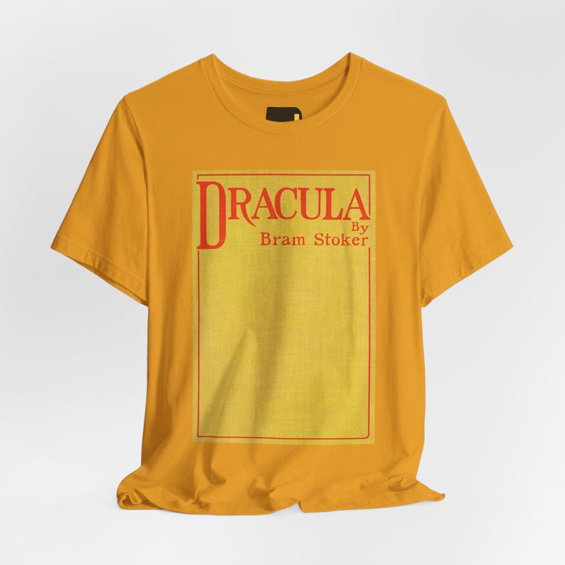 Dracula-Buchcover-T-Shirt, Bram-Stoker-Shirt für Gothic-Literatur-Fans, Geschenkidee für Klassiker-Leser Bild 1