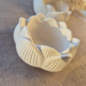 Flower candle holder tealight holder small gift spring table decor flower candle gift housewarming birthday gift idea graduation mothers day