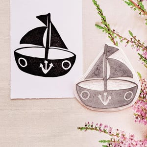 Timbro in gomma a forma di barca a vela – timbro nautico per journaling, scrapbooking, creazione di biglietti, bricolage – design marittimo, barca per stampa artistica