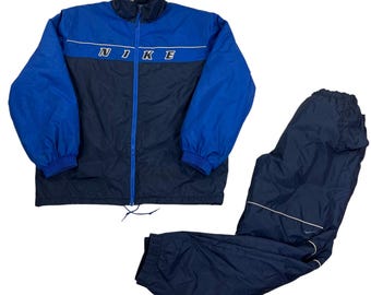 Vintage Nike Nylon Spellout Tracksuit  Outerwear Padded Down Coat Puffa Outdoor Winter Bomber Jacke Daunenjacke winter