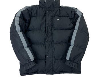 Nike Puffer Jacket - L  Outerwear Padded Down Coat Puffa Outdoor Winter Bomber Jacke Daunenjacke winter