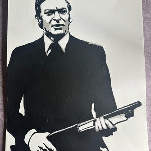 マイケル・ケインが演じる『ゲット・カーター』（1971年）のジャック・カーター（手描きの白黒アクリル画）