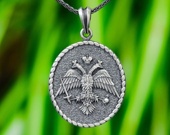 Collar de águila de doble cabeza Hombres Plata de ley Colgante bizantino Dos cabezas Medallón Escudo de armas Emblema Medallón imperial Joyería heráldica