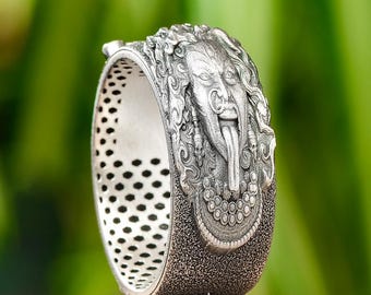 Silver Swastika Ring | Pagan Ring | Swastika Jewelry