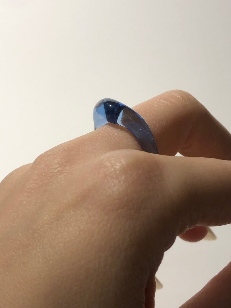 Blauwe glazen ring strakke minimalistische borosilicaat sieraden, ambachtelijk handgemaakt cadeau, perfect cadeau voor Pasen of Moederdag afbeelding 8