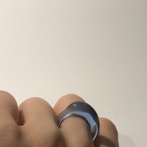 Blauwe glazen ring strakke minimalistische borosilicaat sieraden, ambachtelijk handgemaakt cadeau, perfect cadeau voor Pasen of Moederdag afbeelding 6
