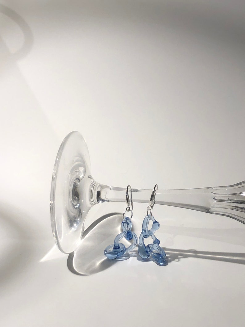 Prachtige blauwe borosilicaatglas oorbellen handgemaakte bungelen met elegante kettingen Sterling zilveren haken ideaal Moederdagcadeau afbeelding 8