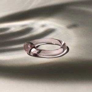 Rose Glass Ring Strakke minimalistische borosilicaat sieraden, ambachtelijk handgemaakt cadeau, perfect cadeau voor Pasen of Moederdag afbeelding 10