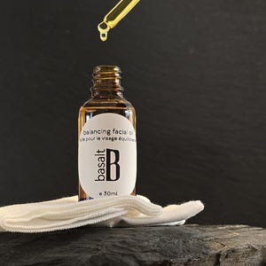 Huile naturelle pour le visage | Vitamines C et E - Légère - Absorption rapide - Végétalien - Mélange naturel de soins de la peau quotidiens - Belle idée cadeau