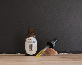 Lightweight Botanical Face Oil | Frankincense + Lavender, Simple Ingredient Skin Care Natural, Nourishing Facial Oil