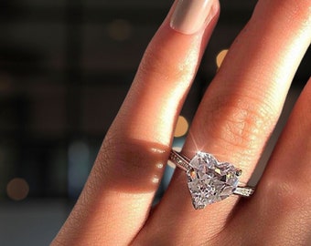 Anillo de circonita en forma de corazón: Joyería de compromiso de aleación de oro blanco