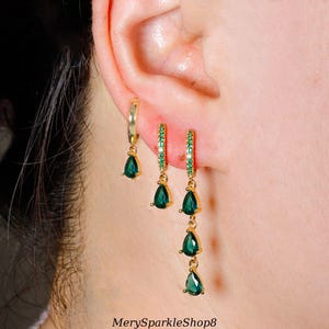 Ensemble de 3 boucles d'oreilles pendantes en pierre tombantes - Superposition de breloques goutte d'eau, boucles d'oreilles pendantes pour mariée - Boucles d'oreilles Huggies pavé - Cadeau d'anniversaire pour elle
