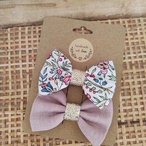 Set of 2 hair bows - Hair accessories for babies and little girls - Pink linen bow and floral bow - Barrette, elastic or headband