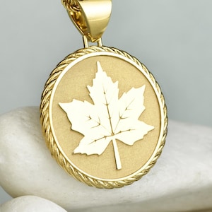 Sterling Silver Maple Leaf Pendant, Canadian Symbol Necklace, Nature Jewelry, Autumn Leaf Charm, Botanical Jewelry, Fallen Leaf Medallion