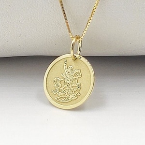 Collier Saint-Georges grec en or massif 14 carats, pendentif religieux, breloque Saint-Georges, bijoux délicats Saint-Georges, pendentif dragon Saint-Georges