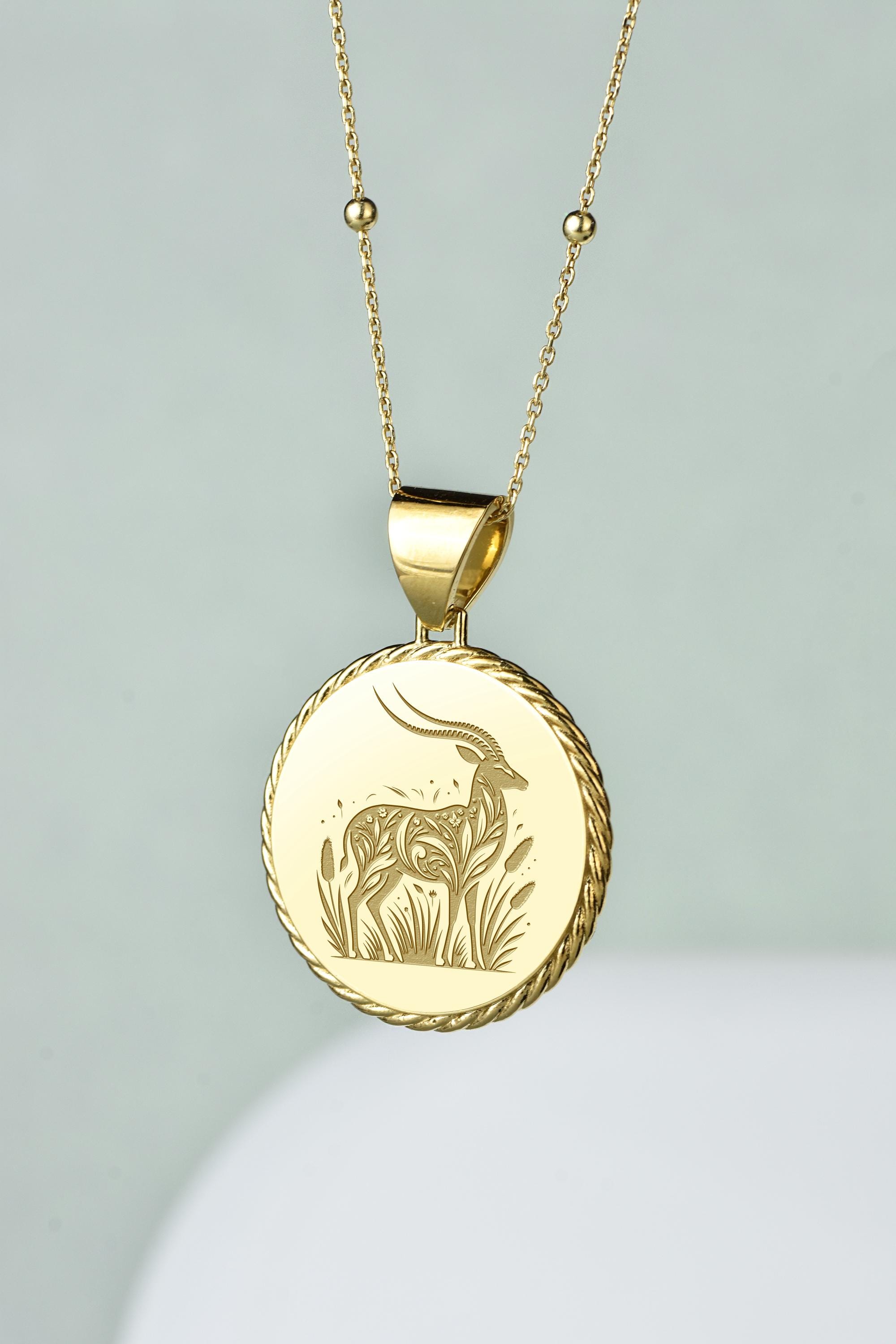 Collana Con Ciondolo Moneta Ape E Cervo In Argento Sterling 925 Placcato Oro 18k – Ispirata All'Antica Grecia E Alla Dea Artemide – Gioiello Per Donna, Mamma, Moglie, Nonna