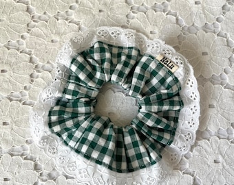 Scrunchie Limited Edition I mittlere Größe M aus 100% Baumwolle grün kariert Stoff Haargummi dickes & dünnes Haar dunkelgrün spitze