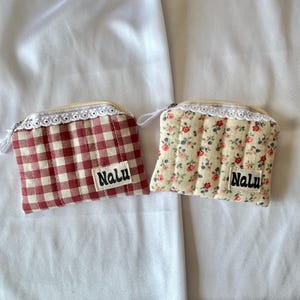 Monedero tarjetero pequeño para bolso con encaje | Monedero acolchado | Cuadros florales rosa | Algodón | Mini billetera